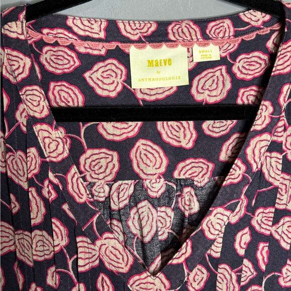 Maeve Pink and Purple Floral Print Pleated Front V Neck Blouse Size Small - Picture 5 of 7